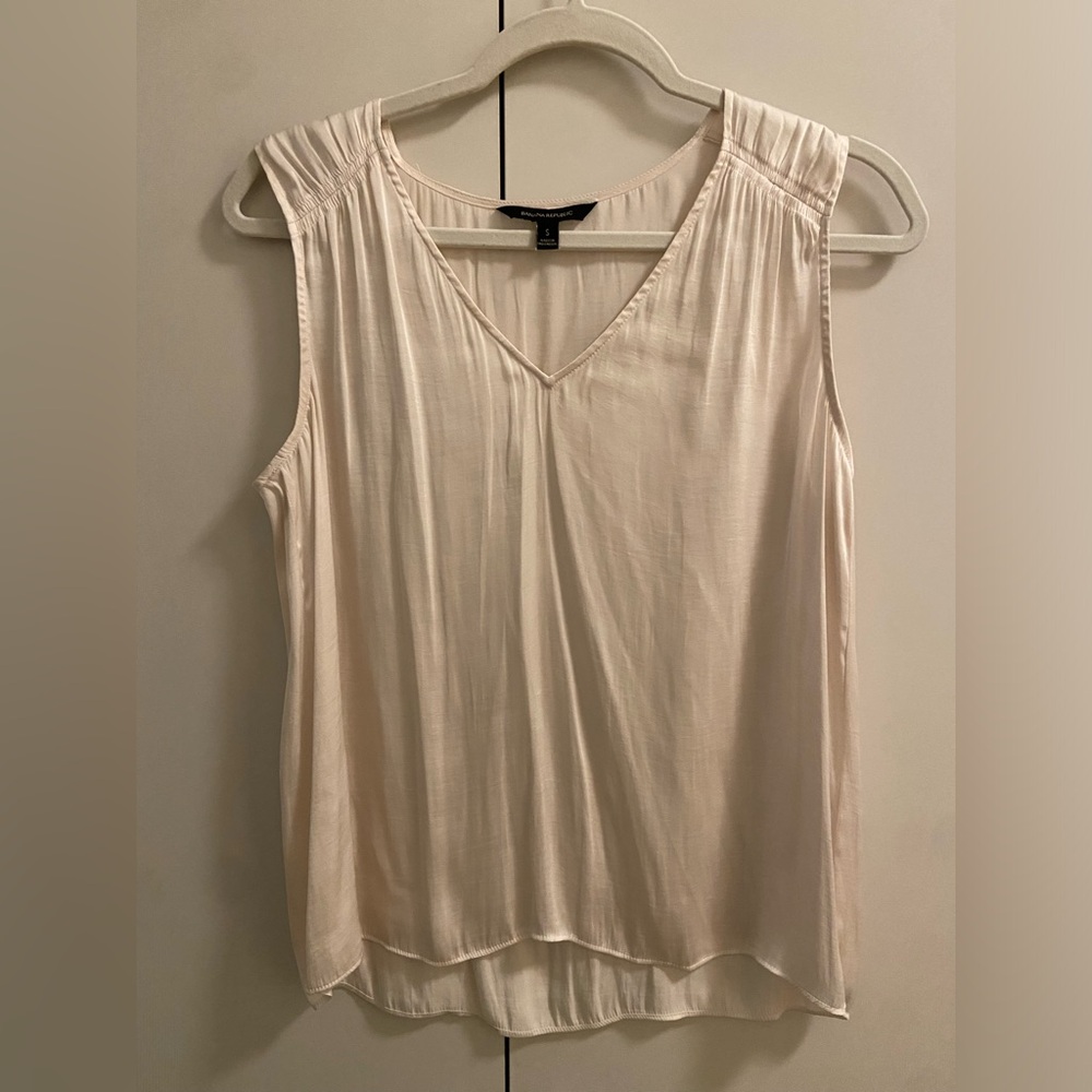 Banana republic silk tank top